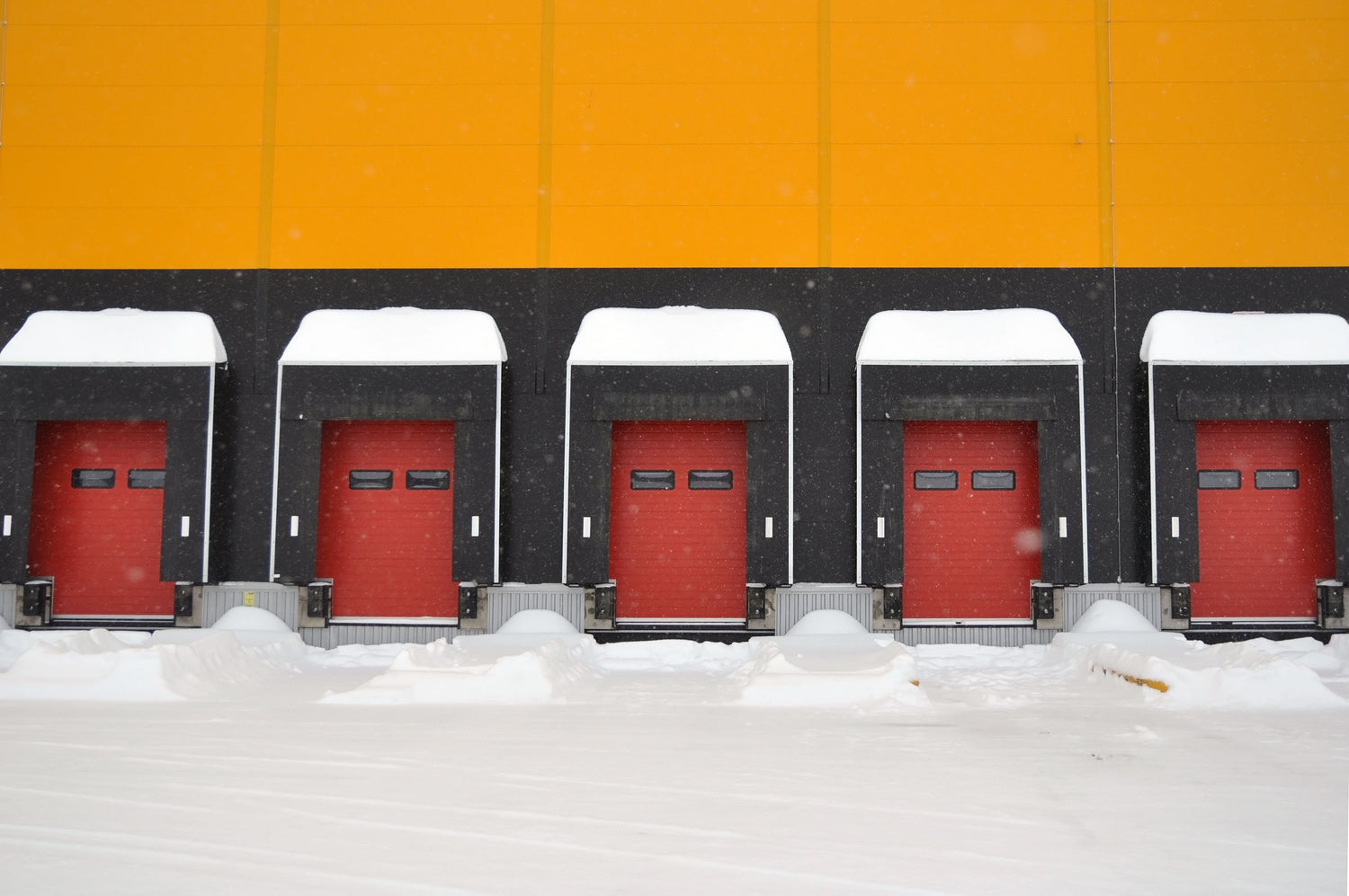 Winter at the Warehouse: How to Stay Safe and Productive